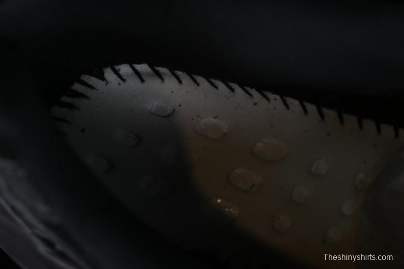 Adidas Yeezy Boost 700 V2 Inertia Running Shoes with 3M Reflective Design - FU6684