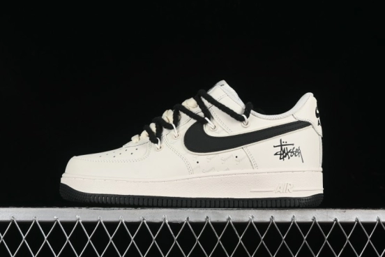 Stussy x Nike Air Force 1'07 Low Casual Sneakers - ZH0316-041