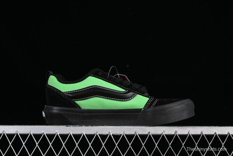 Vans Classics Knu Skool Retro Sneakers with Thickened Tongue and Enlarged Toe - VN0009QCSWE