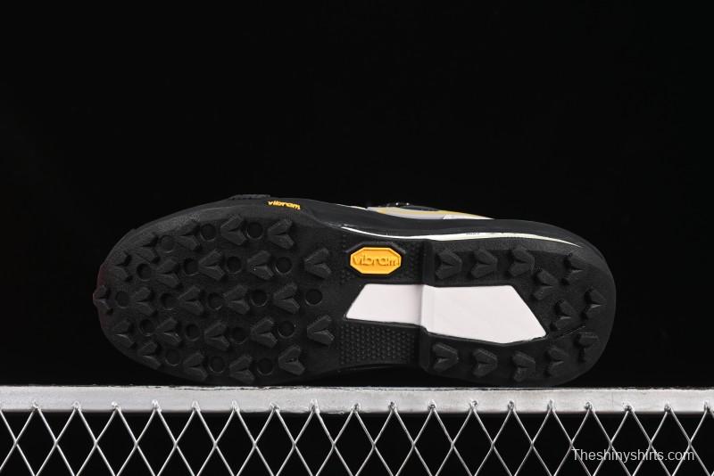 Nike Sacai Zegamadome SP Low-Top Lifestyle Sneakers with Functional Design - HQ8618-003