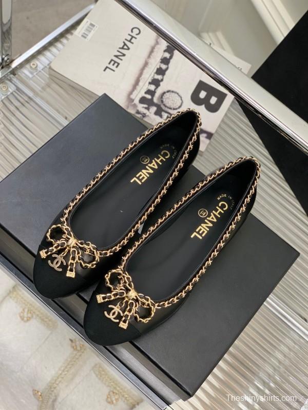 2025 Women Chanel Black Gold Leather Ballet Flats