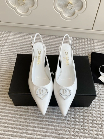 2025 Women Chanel White Patent Leather Slingback Heart CC KFY00300