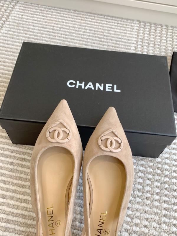 2025 Women Chanel Beige Suede Slingback Heart Logo KFY00300